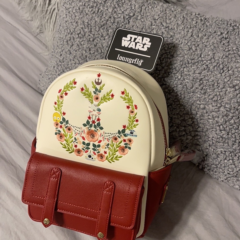Brand new star wars Disney mini back pack